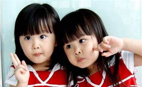 复旦双胞胎姐妹花走红[高清大图]_海南频道_凤凰网