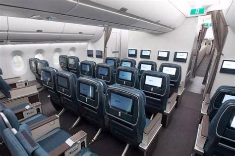 香港国泰航空喜提首架A350-1000客机：细节感人