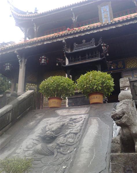 Photo Gallery of Gongcheng County Wen Temple - www.asiavtour.com