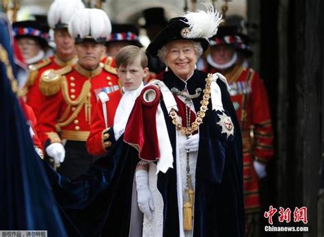 英国女王携皇室亮相阅兵-当地时间,英国伦敦,阅兵典礼-江西娱乐网