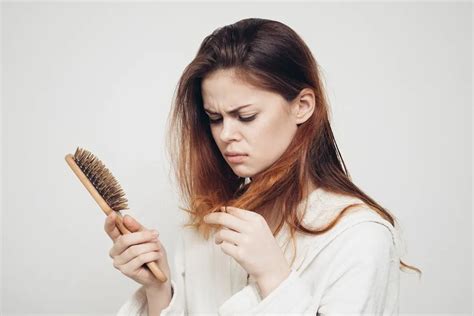 为什么人类头发可以无限生长，而动物毛发长到一定长度就停止呢？