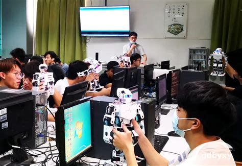 广州市中职学校人工智能教育教学能力提升培训顺利开展！ DF创客社区