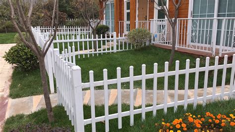 庭院花坛景观围栏送货上门 pvc塑钢草坪护栏 公园绿化隔离栅栏-阿里巴巴