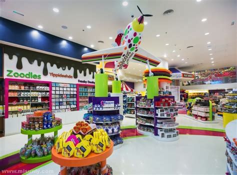 Candylicious糖果店设计 – 米尚丽零售设计网-店面设计丨办公室设计丨餐厅设计丨SI设计丨VI设计