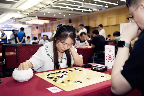 林小明出席“腾讯棋牌•天天象棋”2021全国象棋男子甲级联赛第一阶段常规赛
