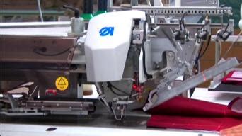 全自动运模机缝纫设备 高速制衣模板机 工业缝纫机全自动模板缝纫-阿里巴巴