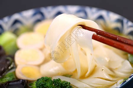 河南烩面家庭版做法，汤鲜味美，做法特别简单，学会可以开面摊了|烩面|鲜味|家庭_新浪新闻