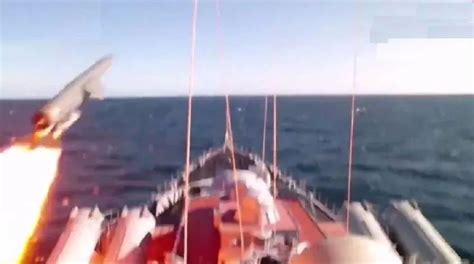 深度：中国购瓦良格号航母艰难回国路 在埃维拉岛搁浅_手机新浪网