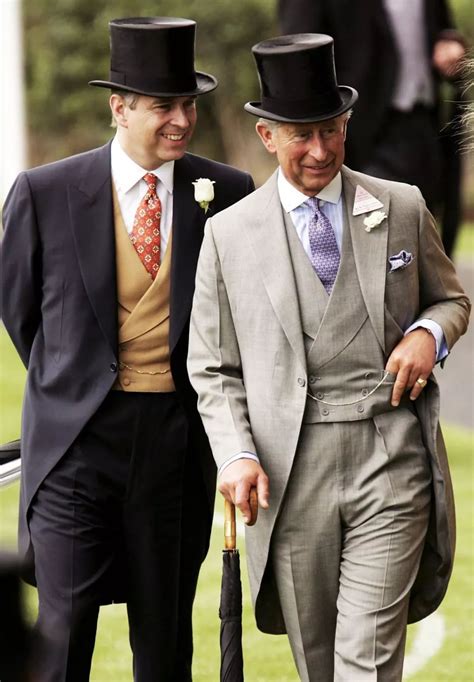 从英国皇室婚礼，你必须学的4个男士着装礼仪|礼服|哈里王子|面料_新浪新闻