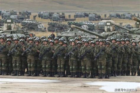 最新消息！五大精锐部队抵达俄乌边境：俄军已经部署十大重武器_坦克_俄罗斯_防御