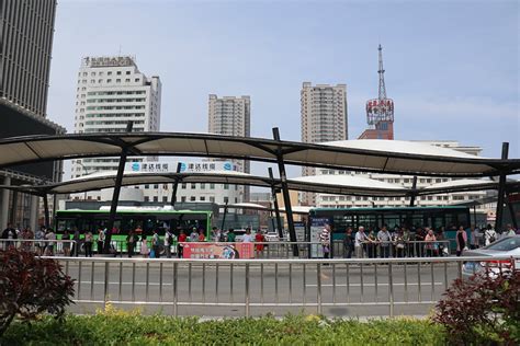 2021吉林火车站始建于1912年，位于吉林市昌邑区重庆街1号，是东北地区重要的客运枢纽站，建站至今有..._吉林站-评论-去哪儿攻略