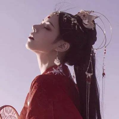 微博头像古风真人男女生