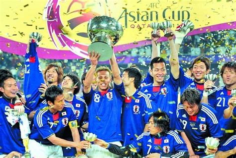 日本职业足球运动员协会2022年度各奖项出炉，三笘薰当选最佳球员-直播吧