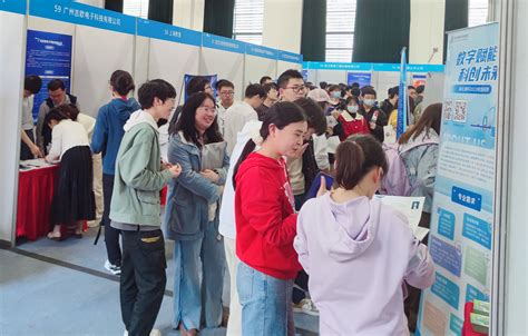 武汉大学测绘遥感类暨地理信息专业春季专场招聘会顺利举行-武汉大学遥感信息工程学院