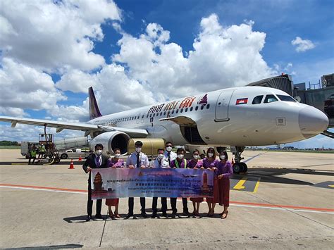 柬埔寨吴哥航空金边至郑州航线首航成功-大河新闻