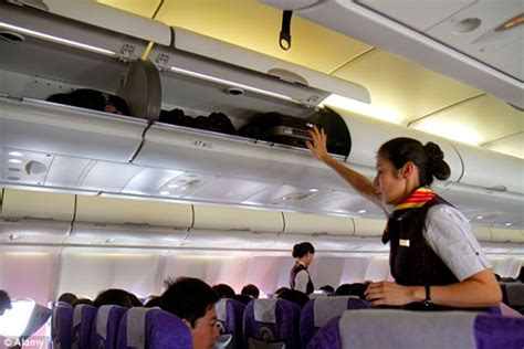 东方航空国际航班飞机内部的座位怎么样