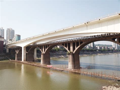 沱江一桥桥梁加固工程顺利通过实体验收