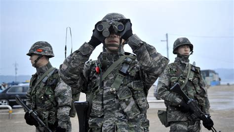 韩国开始在黄海与朝鲜争议边界附近进行炮击演习 - 2015年11月23日, 俄罗斯卫星通讯社
