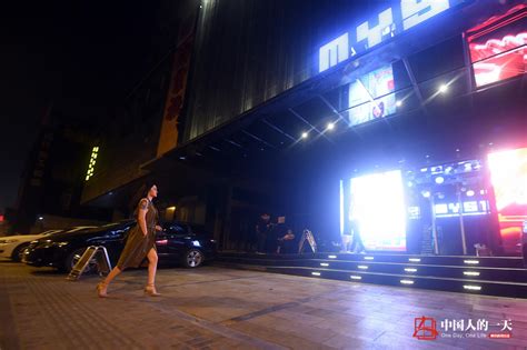 这家夜店刚开张就成世界第一，老板是中国人，被称最牛的夜店！