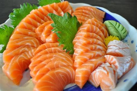 三文鱼的做法,三文鱼的禁忌,三文鱼的营养价值,三文鱼的生活习性_齐家网