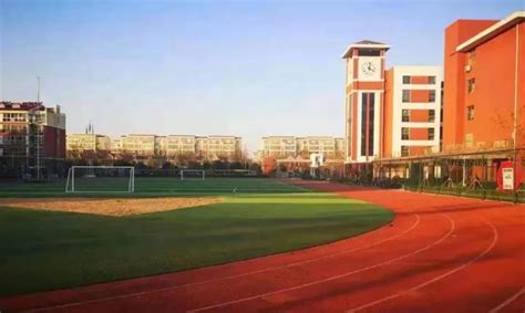 免费！临沂城区这5所学校体育场地对外开放！