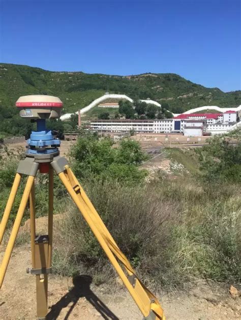 RTK测量仪GPS测量仪器基站北斗定位高精度工程放样测绘V200-淘宝网