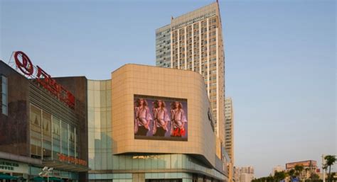 武汉城市建筑汉街万达室内摄影图高清摄影大图-千库网