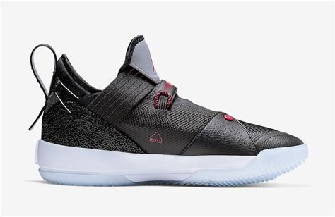 Air Jordan 33 今日震撼登场！即将发售的 5 双配色谍照释出 球鞋资讯 FLIGHTCLUB中文站|SNEAKER球鞋资讯第一站