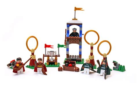 Quidditch Match - LEGO set #4737-1 (Building Sets > Harry Potter)