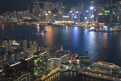 香港维多利亚港建筑群摄影图高清摄影大图-千库网
