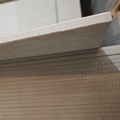 家装板材建筑模板杨木板多层胶合板密度板材多规格包装板产地货源-阿里巴巴