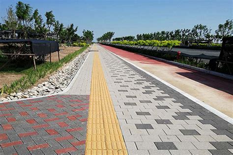 城市海绵透水砖 彩色200*100*60陶瓷颗粒渗水砖 生态环保路面砖-阿里巴巴