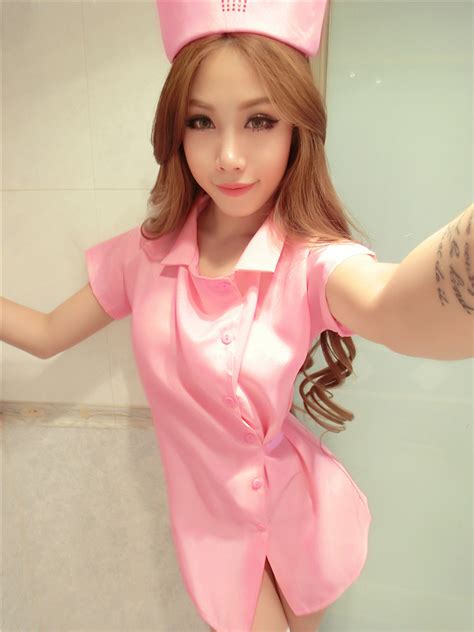 粉色护士制服-仟龙医疗