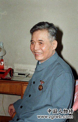 历史上的今天7月29日_1986年邓稼先逝世。邓稼先，中国物理学家（1924年出生）