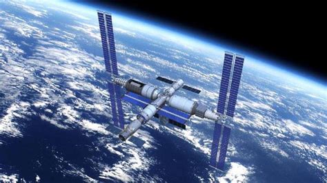 中国空间站速度才7.68公里/秒,低于第一宇宙速度会掉下来吗?|加速度|空间站|轨道_新浪新闻