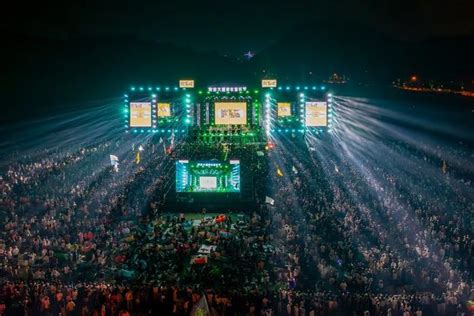 两天吸引25000多名乐迷 音乐节引爆湖州安吉乡村|大麓|乡村|青年_新浪新闻