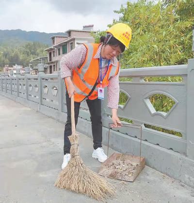 桂东县整合农村公益性岗位，探索实施“多员合一、一员多用”，提升乡村治理效能--湖南长安网