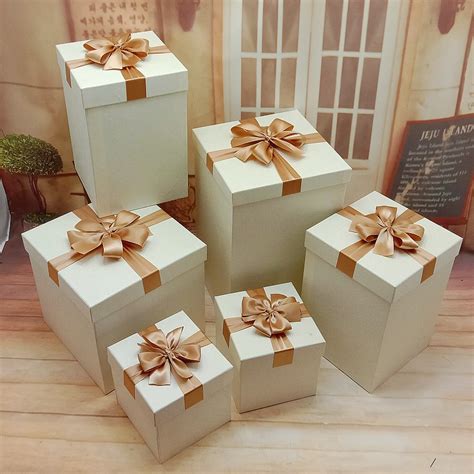 高档米白纸盒超大号50cm正方形礼品盒生日礼物零食篮球包装盒定做-淘宝网