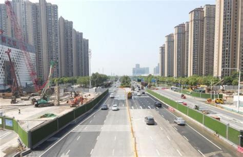 武汉金茂览秀城预计2026年竣工 涵括5A写字楼和高档住宅等 - 写字楼 - 新房网