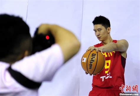 奥运会中国男篮不进八强，姚明2000年代最耀眼的中国明星_东方体育
