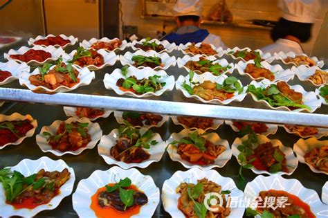 吃起来！迎接充满烟火气的夏天：深圳餐饮业部分客流恢复近八成_深圳新闻网
