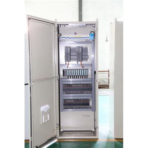 PLC控制柜的安装方法及使用要求和条件-河北逊达电力设备有限公司