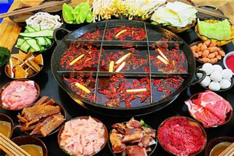 中国最出名的十大火锅店排名，海底捞仅排第三_巴拉排行榜