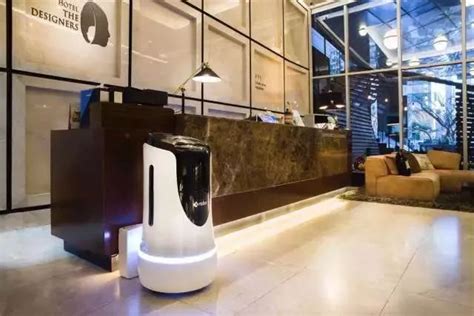 智能转型在即，酒店无人服务成热门- 南方企业新闻网