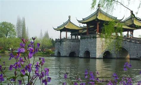 赞美杭州西湖的名句，浪漫诗句，颂扬西湖美景的古诗佳句 - 零八资讯网