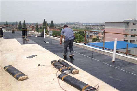 屋顶漏水怎么办？屋面防水补漏维修最佳方法及施工方案 - 优久防水百科