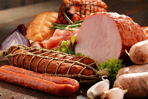 各种肉类产品包括火腿和香肠高清图片下载-正版图片503149703-摄图网