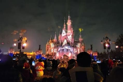 2023上海迪士尼跨年烟花表演时间安排_旅泊网