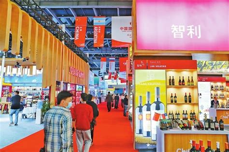 仰韶彩陶坊：泸州酒博会上吸引世界目光的文化名片