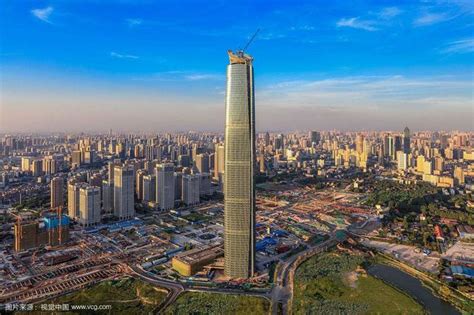 武汉606米高楼拟“拔高” 或成为中国第一高楼_房产资讯-淮南房天下